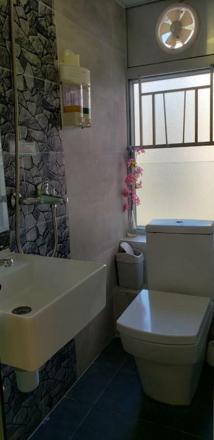 Sunrise International - Boutique Hostel Kowloon  Exteriör bild